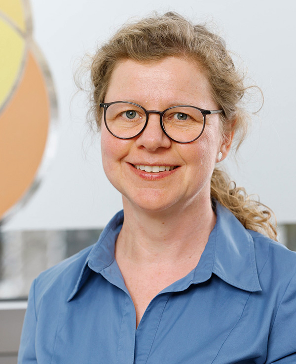 Dr Eva Schauwecker
